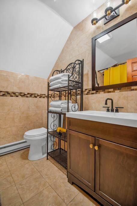 Apartamento Golden Gem In Heart Of East Rock Quiet 3Br Near Dt And Yale New Haven Exterior foto
